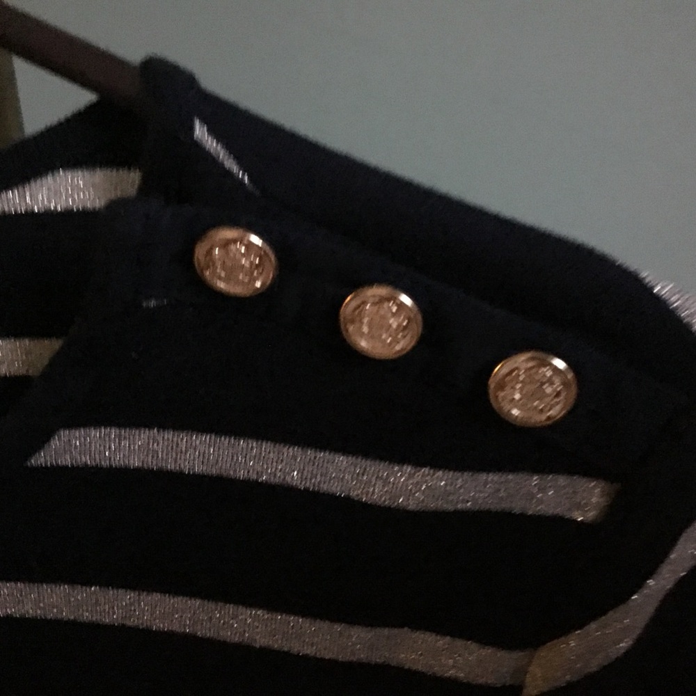 Ralph Lauren Black & Gold Knit Top Size S EUC - Picture 4 of 4